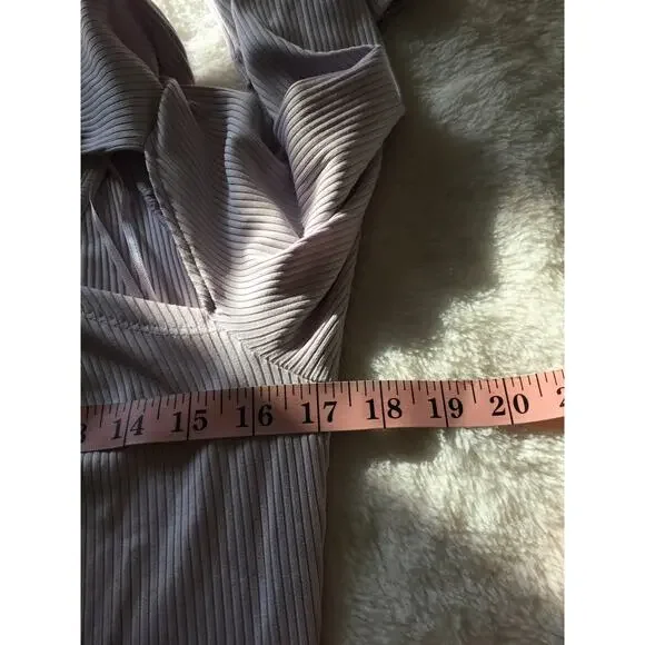 Anthropologie Lilac Twist Cut-Out Top - Picture 11 of 15